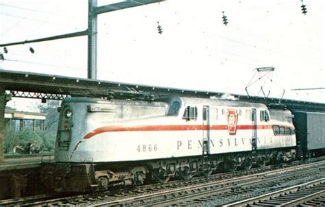 Prr Gg1 In Its 1955 Congressional Silver Livery Railroad Photos