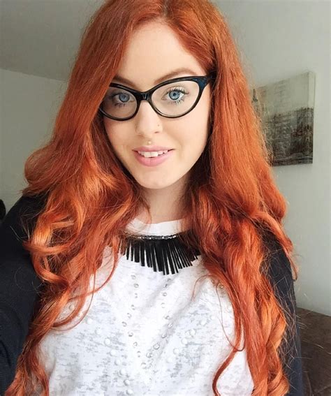Bruna⚡️bruce On Instagram “💁🏻” Womens Glasses Cute Glasses Hottest Redheads