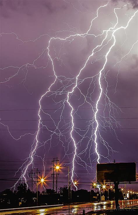 Top 10 Weather Photographs October 25th 2015 Lightning Rattles