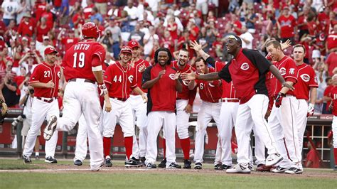 trompe-desmond-reds-win-on-vottomatic-walk-off,-5-4-red-reporter