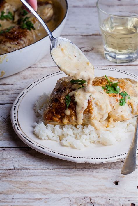Instead of butter and heavy cream, i used coconut milk to thicken the sauce in this recipe. Creamy Dijon chicken - Simply Delicious
