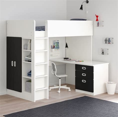 Des rampes de lumières led à basse tension de sécurité peuvent être installées pour éclairer l'espace du bas, le bureau ou encore l'espace du haut. Lit mezzanine avec rangement : 12 modèles pratiques et design | Chambre ado lit, Lit mezzanine ...