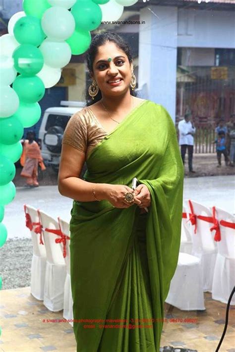 Asha Aravind In Green Saree Spicy Photos Malayalam Actress ~ Actress