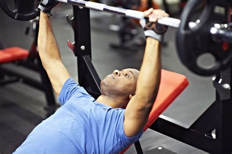 How To Build Strength With Heavy Lifting Training