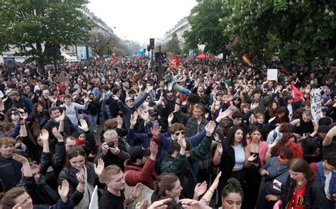 Millions Of French Protest Against Pension Reform Div Bracket
