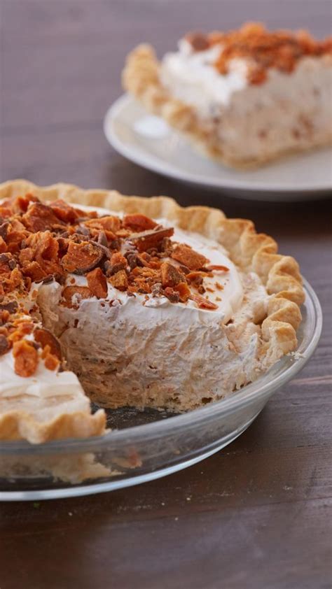 If you need a quick and easy dessert that makes an impressive presentation, look no frozen butterfinger pie recipe. Easy Butterfinger™ Pie | Recipe | Butterfinger pie ...