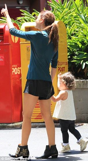 Jodi Anasta Enjoys Some Retail Therapy With Her Daughter Aleeia Daily