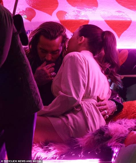 TOWIE S Pete Wicks Gets VERY Cosy With A Mystery Woman As He Wraps His