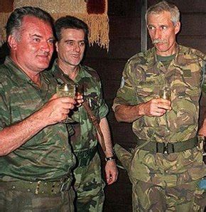 The un war crimes tribunal in the hague sentenced him to life imprisonment. Karremans Srebrenitsa soykırımı Bosna Savaşı - Dünya Haberleri