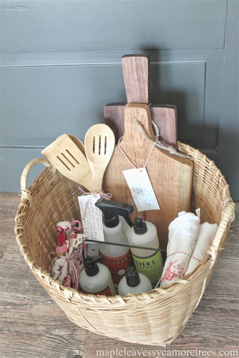 Or, you could go one better and book her into a luxury spa experience! {Simple Gifting} 10 Mrs. Meyer's Gift Basket Ideas ...