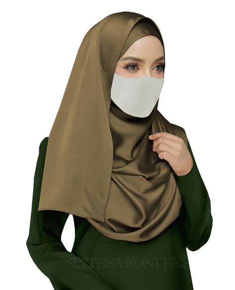 Warna hijau army cocok dengan warna apa saja