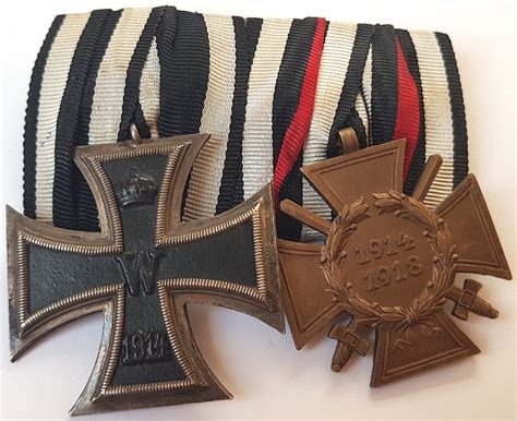 Ww1 German Amazing Medal Set Iron Cross War Merit Hindenburg Ek2
