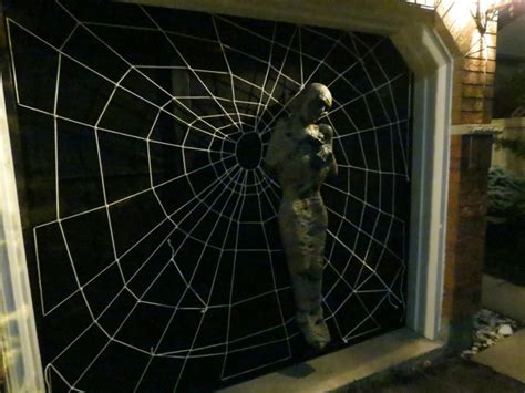 (7:49) head north at the first opportunity and lure the spider all the way south and then. Spider victim... this would be great for a large wall in ...