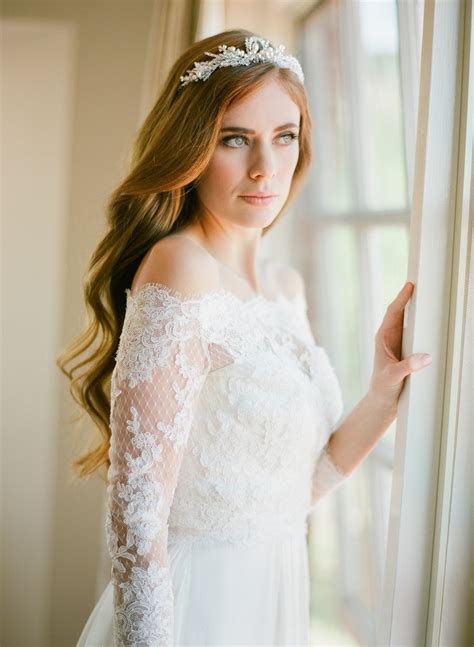 Headpiece wedding bridal headpieces fascinators wedding tiaras diy wedding hair jewelry bridal jewelry handmade jewelry designs vintage stil. CARLA | Beaded Bridal Tiara - TANIA MARAS | bespoke ...