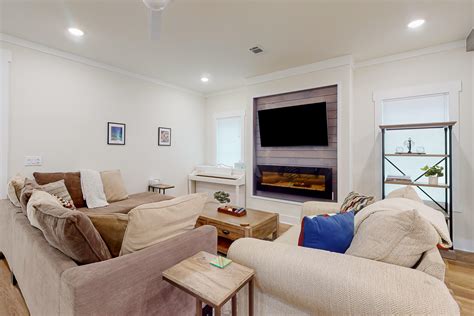 Aloha House on Hayes - East Hill - Home Rental in Pensacola