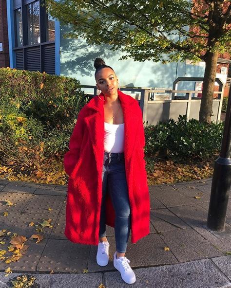 YASMIN DIÁZ (@yasmindiazx) • Photos et vidéos Instagram | Basic outfits