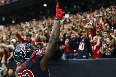 A graveside service will be held on saturday, august 21, 2021 at mount olive memorial garden at 11:00 a.m. Texans rookie Jordan Thomas making an impact