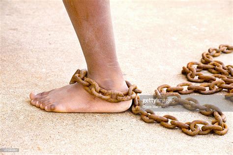 Jambes Sont Enfermées Sale Photo Getty Images