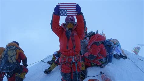 Nepals Lhakpa Sherpa I Want To Climb Everest 10 Times Bbc News