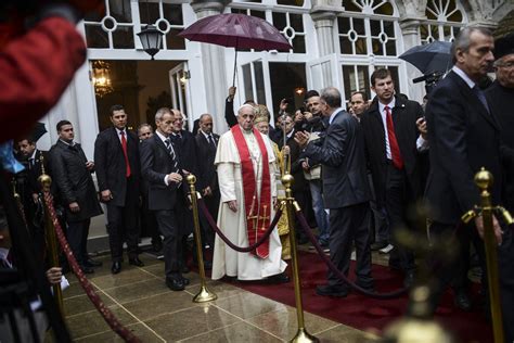 Pope In Turkey Issues Call To Protect Middle Eastern Christians The New York Times