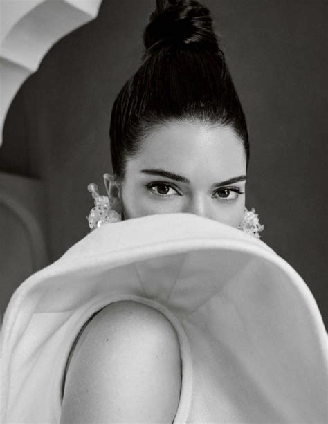 Kendall Jenner Fronts Vogue Indias 10th Anniversary Issue In Heated Summer By Mario Testino