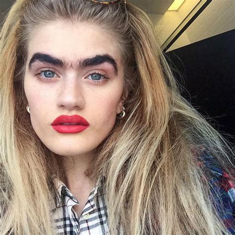 This funny eyebrows picture will have you rolling on the floor and laughing out loud! "Unibrow Movement" Is The Latest Instagram Beauty Trend