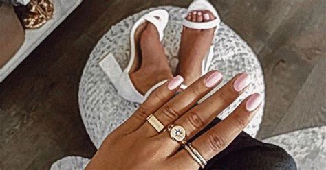 Best Color For Pedicure 2019