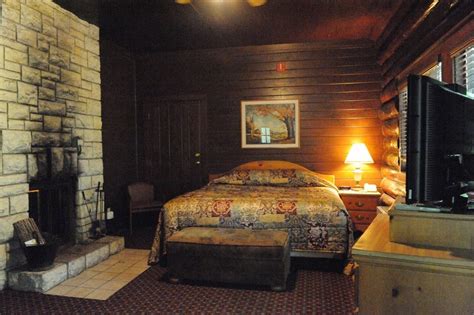 A garden is available at this cabin. Sandy and Ken: Starved Rock Cabins