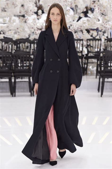 Dior Fall 2014 Haute Couture Go Fug Yourself In 2023 Fashion