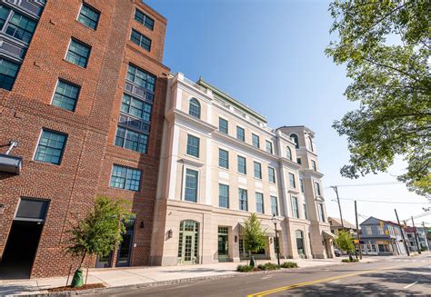 Courier Square - SeamonWhiteside