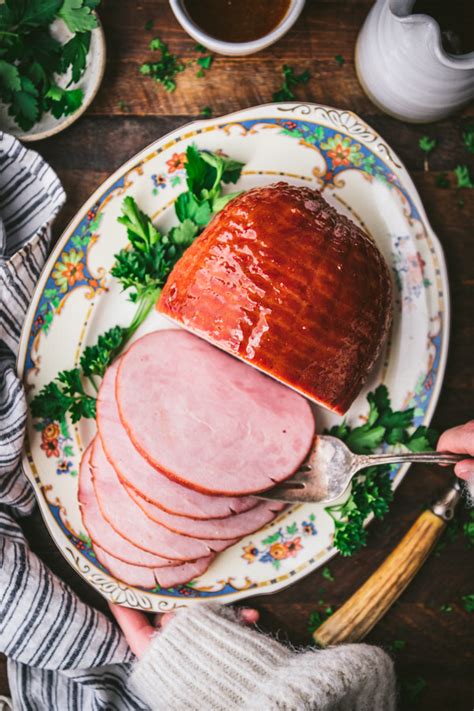 Baked Ham With Apricot Glaze 5 Ingredients The Seasoned Mom