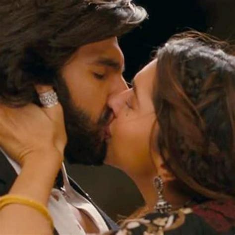 Best Kisses Of Deepika Padukone