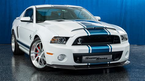 Shelby Mustang Gt500 Super Snake White