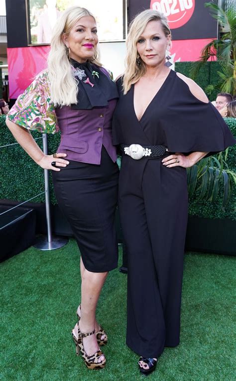Tori Spelling And Jennie Garth From The Big Picture Today S Hot Photos E News