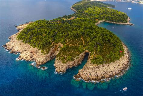 Incredibly Spectacular Islands Near Dubrovnik To Explore In A Day In IMP WORLD