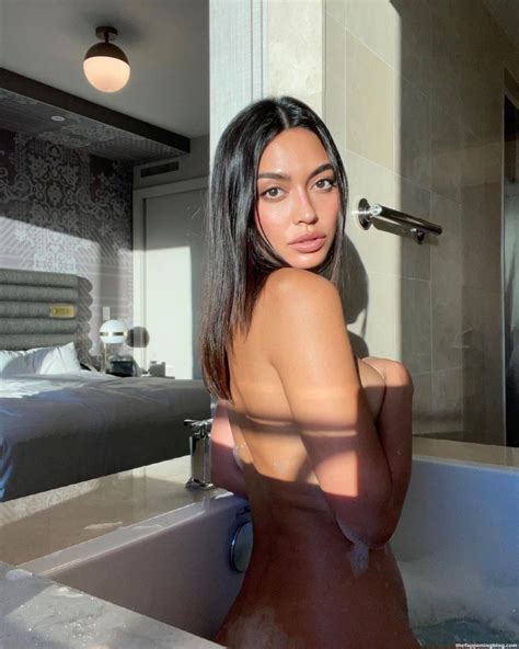Ambra Gutierrez Shows Off Her Wet Naked Body Photos Video Pinayflixx Mega Leaks