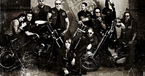 You will be drawn in. The Cast and Crew of 'Sons of Anarchy' Discuss the Series ...