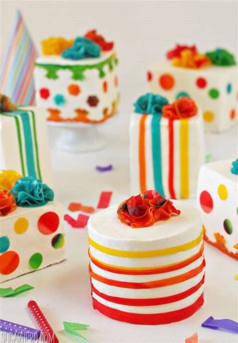 Birthday Present Mini Cakes Happy Birthday Sugarhero Mini Cakes