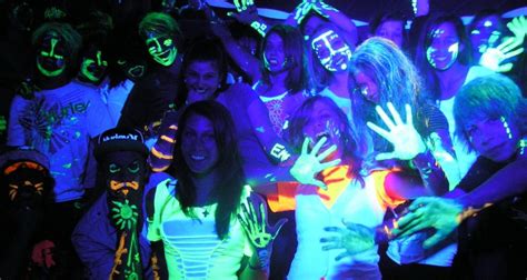 Uv Glow Party Dj Hire School Discos Leavers Parties Signature Moments