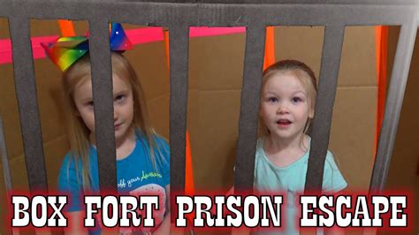Box Fort Prison Escape Room Breaking Out Of Maximum Security