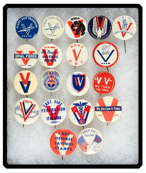 Hakes “v” For Victory Collection Of Nineteen 1” Or Smaller Buttons