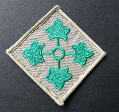 Us Army 4th Infantry Division Embroidered Patch 31 Inches Cordon