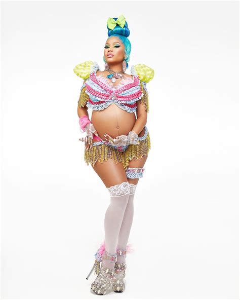 Congrats to tom holland and nicki minaj on their new baby ?? Nicki Minaj Is Pregnant, Flaunts Baby Bump In New Pictures ...