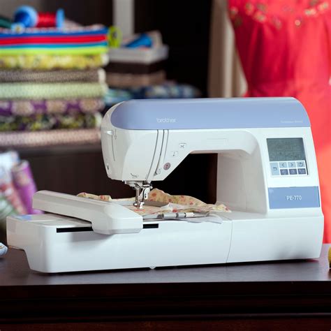 Pe770 5x7 Embroidery Machine With Built In Memory Pc Connectivity