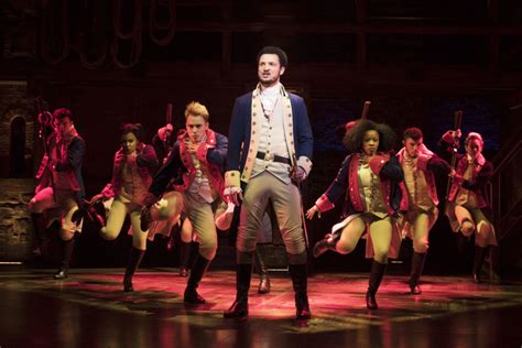 It tells the story of american founding father alexander hamilton. HAMILTON -Das Musical in Hamburg. Premiere im Herbst 2021 ...