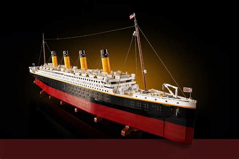 New Lego Titanic Set With 9090 Pieces Is Incredible