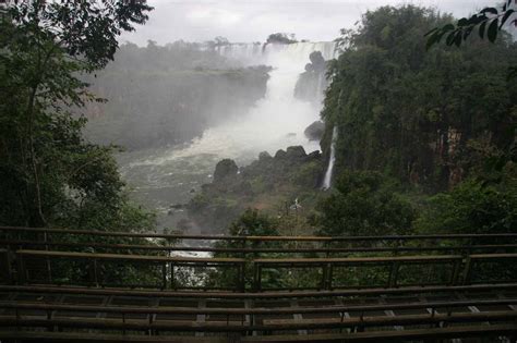 Iguazu Falls Which Side Is Better World Of Waterfalls
