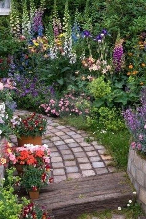 35 Beautiful Diy Cottage Garden Ideas From Pinterest Gardening