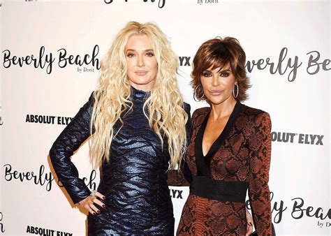 Lisa Rinna Responds To Rhobh Cast Being Called Bullies And Accused Of