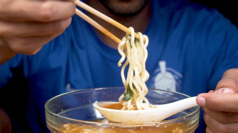 If you haven't quite mastered the art of using chopsticks, we're here to (hopefully) help. How to Eat Noodles with Chopsticks: 12 Steps (with Pictures)
